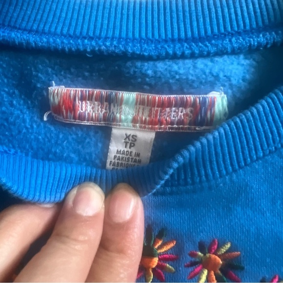 Urban outfitters women’s blue cropped sweatshirt size XS - Picture 3 of 4